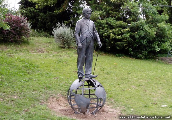 Monumento a Charles Chaplin