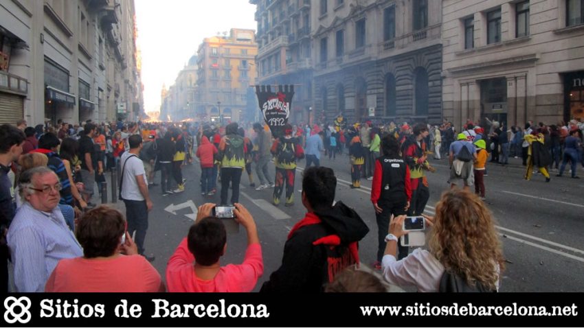 Cercavila de foc dels diables petits. La Mercè 2015.